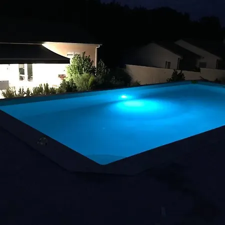 Piscine Privee Vallee Chateaux Dordogne Holiday home